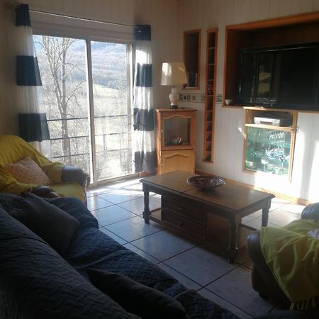 Location De Vacances A Neylis Avec Vue Sur Les Forets Et Les Champs Carla-de-Roquefort Kültér fotó