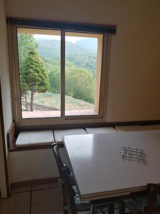 Location De Vacances A Neylis Avec Vue Sur Les Forets Et Les Champs Carla-de-Roquefort Kültér fotó